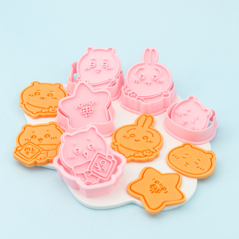 Kitchen Baking Items - Cetakan Kue 3D Kartun Simulasi Chiikawa