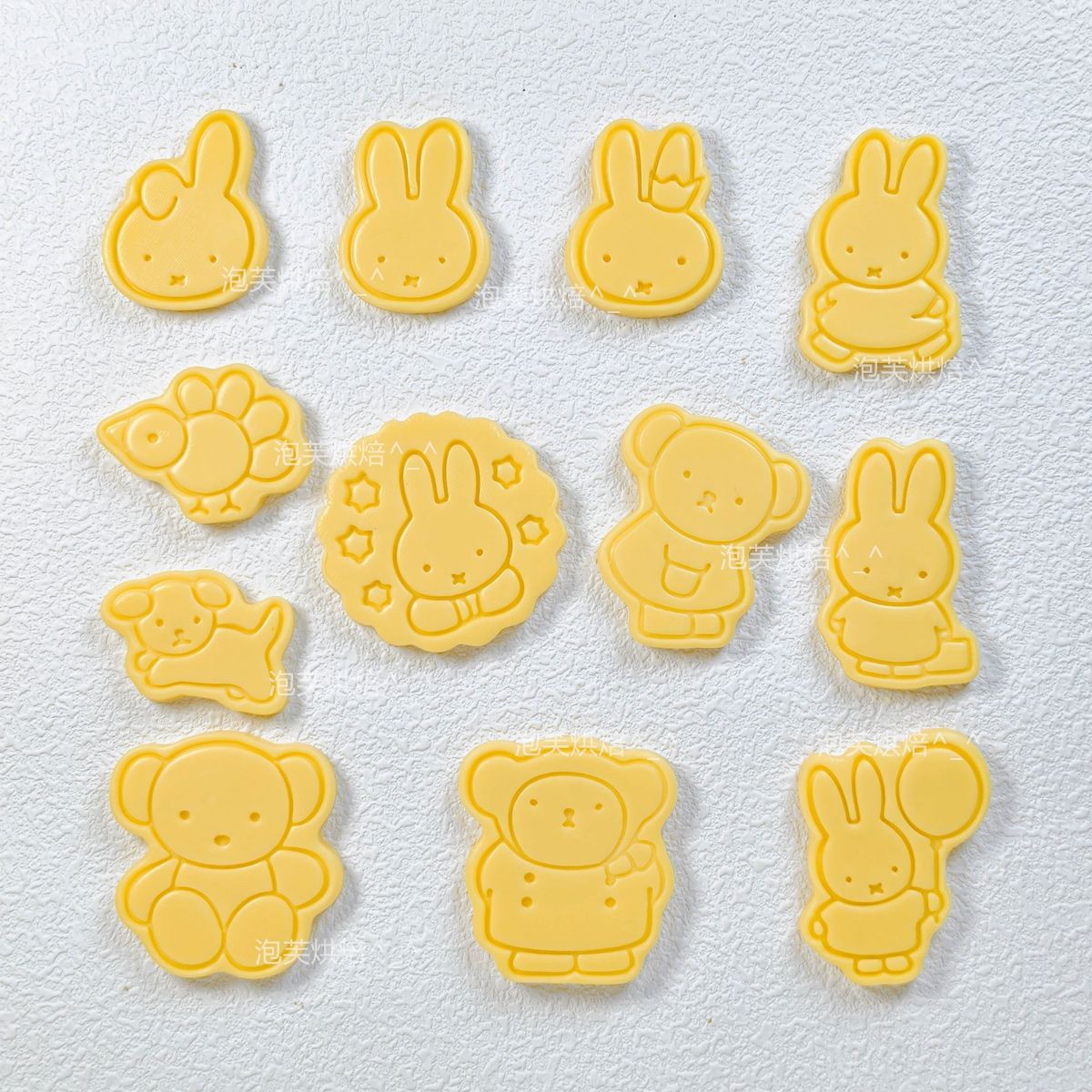 Kitchen Baking Store - Cetakan Kue Tekan 3D Lucu dengan