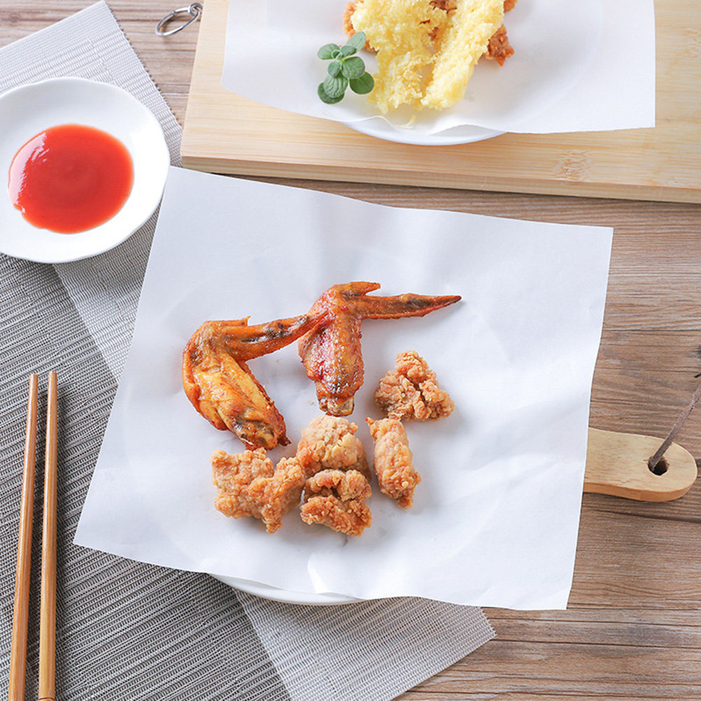 Kitchen Baking Must Haves - 100 Lembar Kertas Alas Makanan Premium