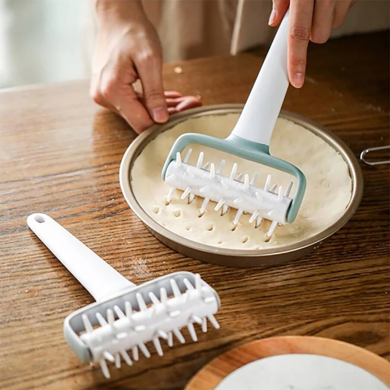 Kitchen Roller Baking - 1PC Alat Penusuk Adonan Pizza Multifungsi,