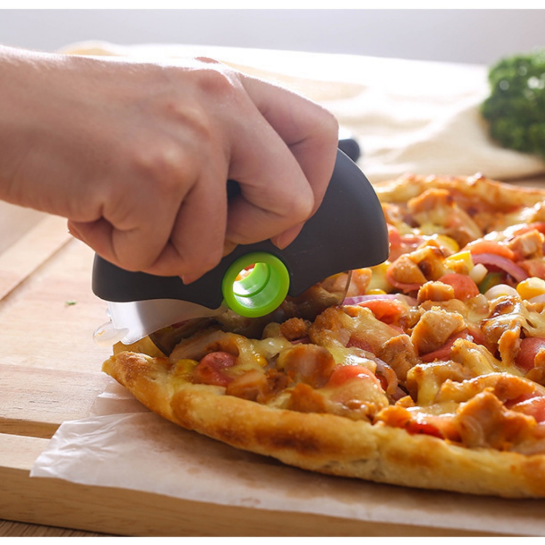 Kitchen Roller Baking - Pisau Pemotong Pizza Roda Bulat Stainless