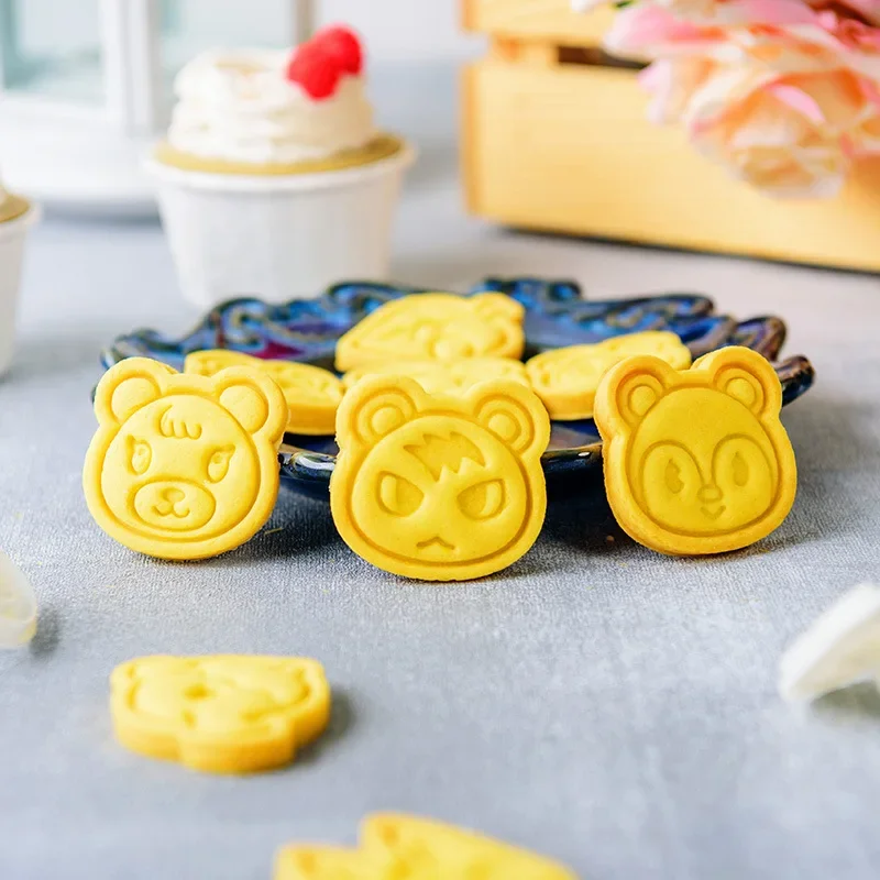 Pemotong Kue Animal Crossing,  - Kitchen Equipment For Baking ulasan dan harga